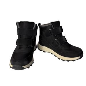 Thermolite Boys Black Snow Boots Size 2